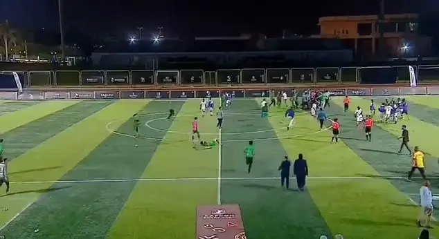اشتباكات عنيفة بـ”العكازات” بين المغرب و غانا في نهائي إفريقيا لمبتوري الأطراف