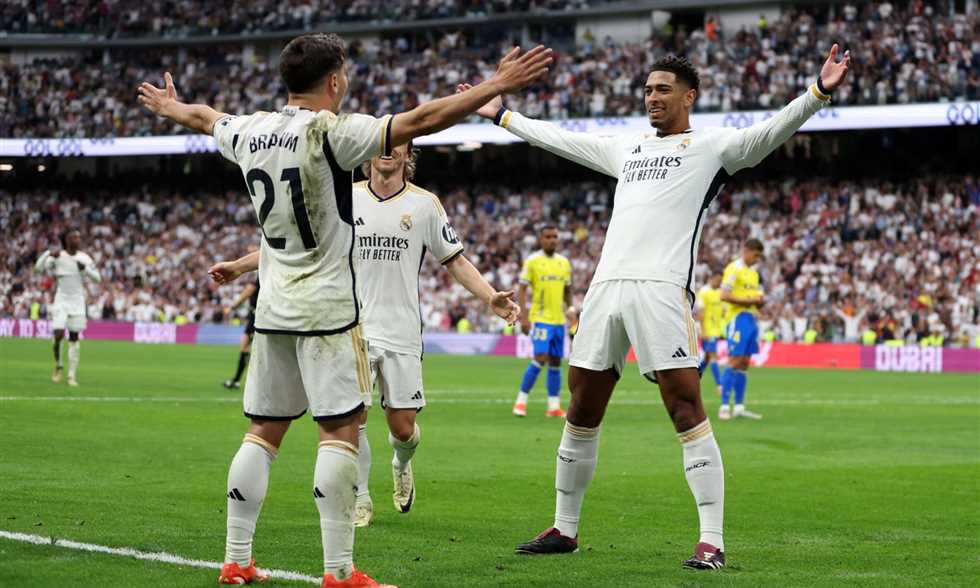 على بعد خطوة من تحقيق لقب الدوري الـ 36.. ريال مدريد يكتسح  قادش بثلاثية