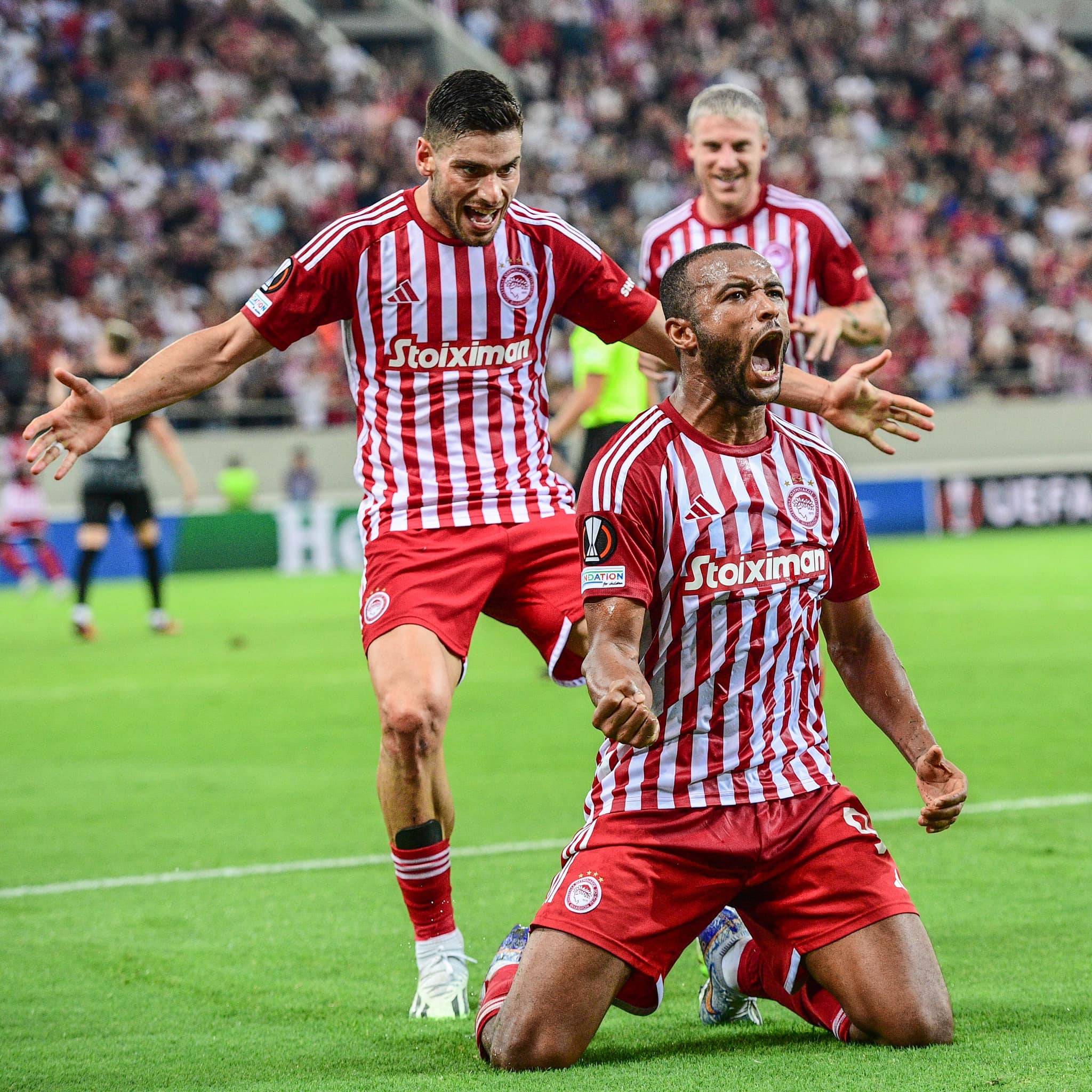 أيوب الكعبي هدافا لدوري المؤتمر الأوروبي