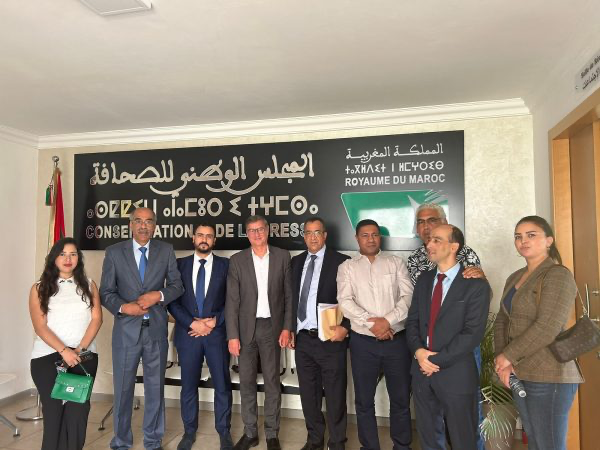 اتحاد المقاولات الصحفية الصغرى يجتمع مع رئيس اللجنة المؤقتة للمجلس الوطني للصحافة