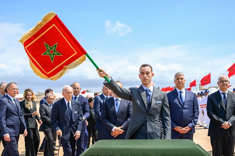 ولي العهد يعطي انطلاقة إنجاز أكبر محطة في إفريقيا لتحلية مياه البحر