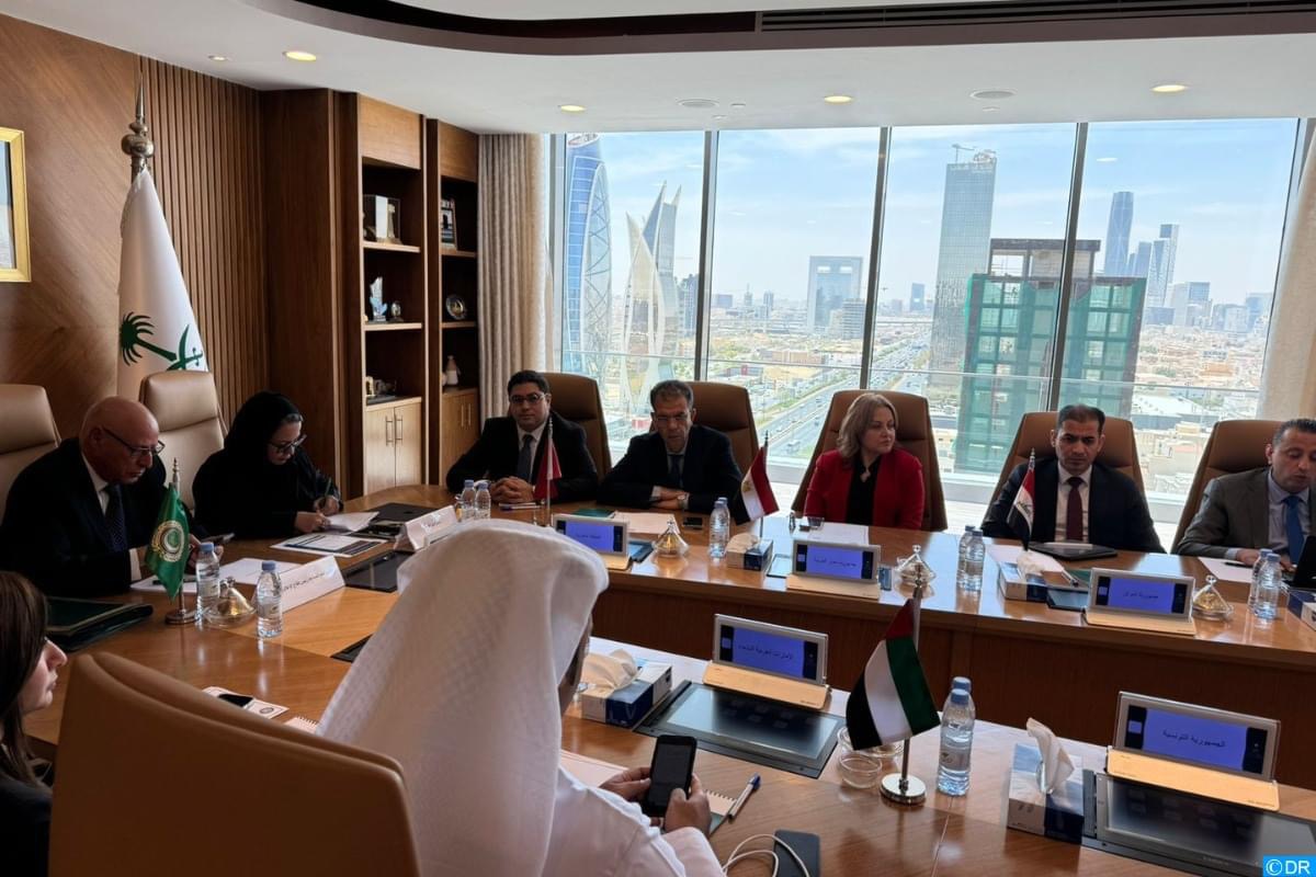 اجتماع بالرياض بمشاركة المغرب لبلورة رؤية تفاوضية عربية موحدة مع شركات الإعلام الدولية