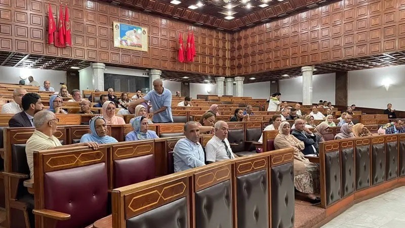 خلافات مجالس مقاطعات العاصمة الاقتصادية تعود للواجهة من جديد