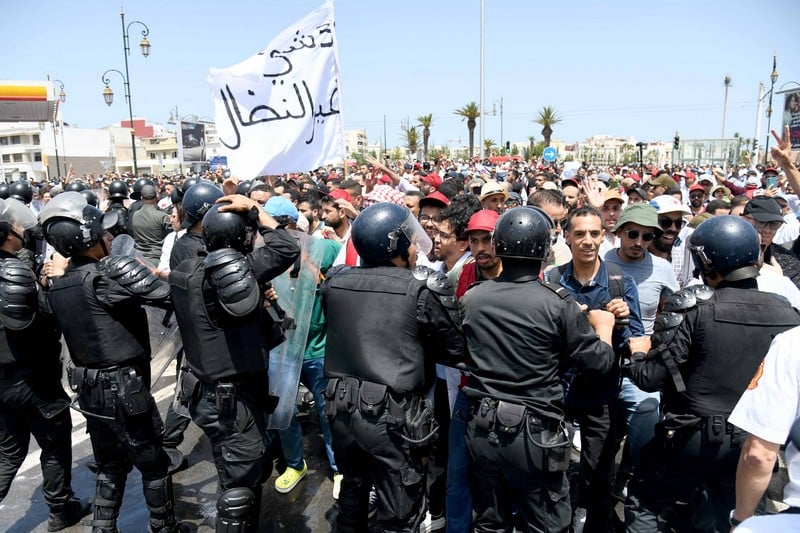 تأجيل النظر في 28 موقوفا على خلفية مسيرة أطر الصحة