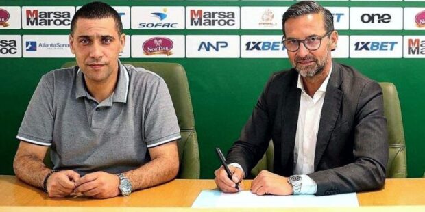 عاجل : الرجاء الرياضي يقنع زينباور بالاستمرار و المدرب وافق على العرض الرجاوي وبشرط جزائي 500مليون