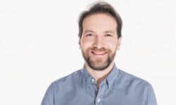 النجاح ليس إنجازاً بقدر ما هو قدرة مستمرة على الإنجاز.