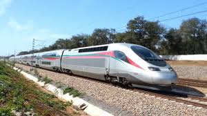 حسن أومريبط ينتقد اخنوش بسبب مشروع الخط السككي LGV